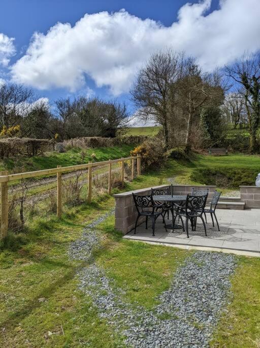 Tranquil 1 Bedroom Cottage 15 Mins Drive To Sea Mydroilin Exterior foto